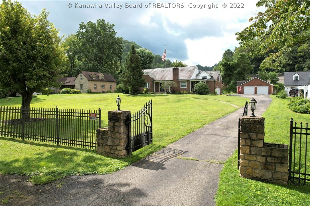 Property Photo: 3801 Washington Avenue SE WV 25304