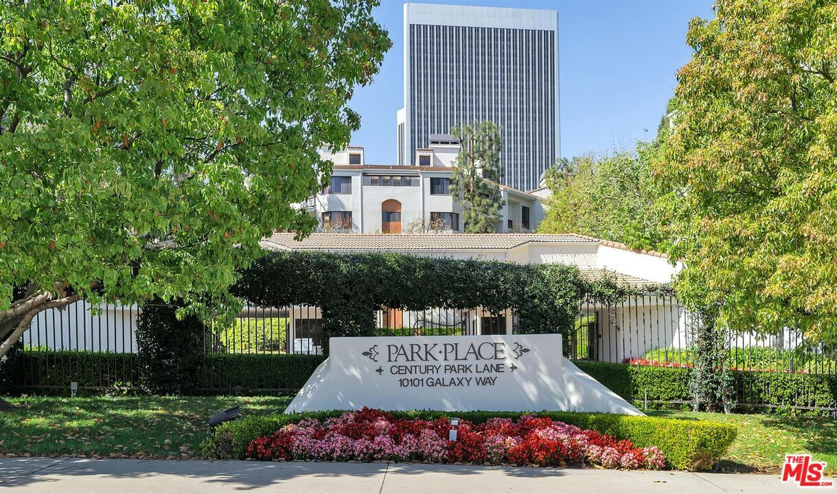Property Photo:  2102 2102  Century Park Ln 311  CA 90067 