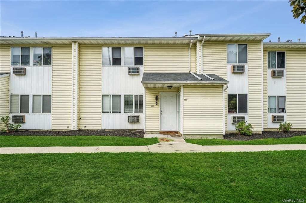 Property Photo: 352 Ruth Court NY 10940