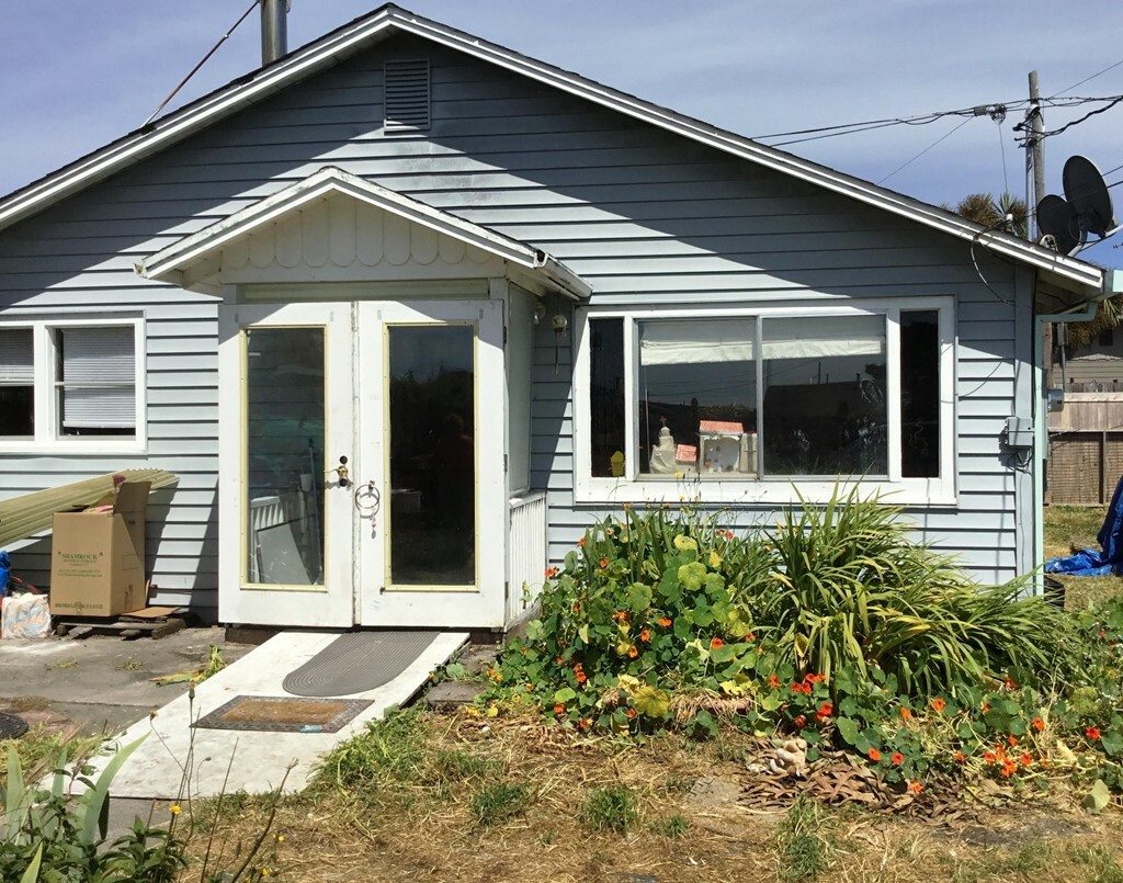 Property Photo:  170 Livingston Street  CA 95437 