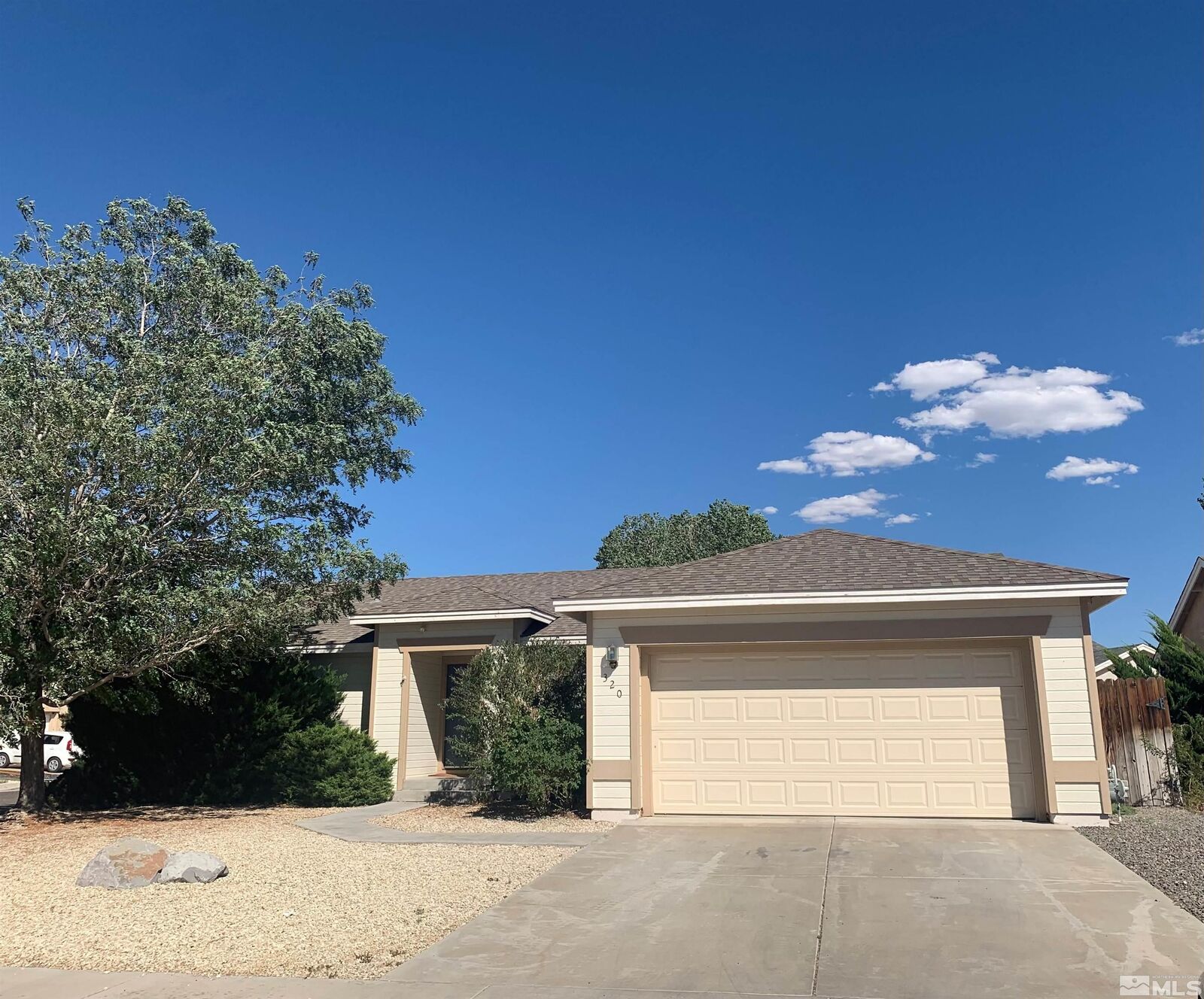 Property Photo:  320 Marshall St  NV 89408-9583 