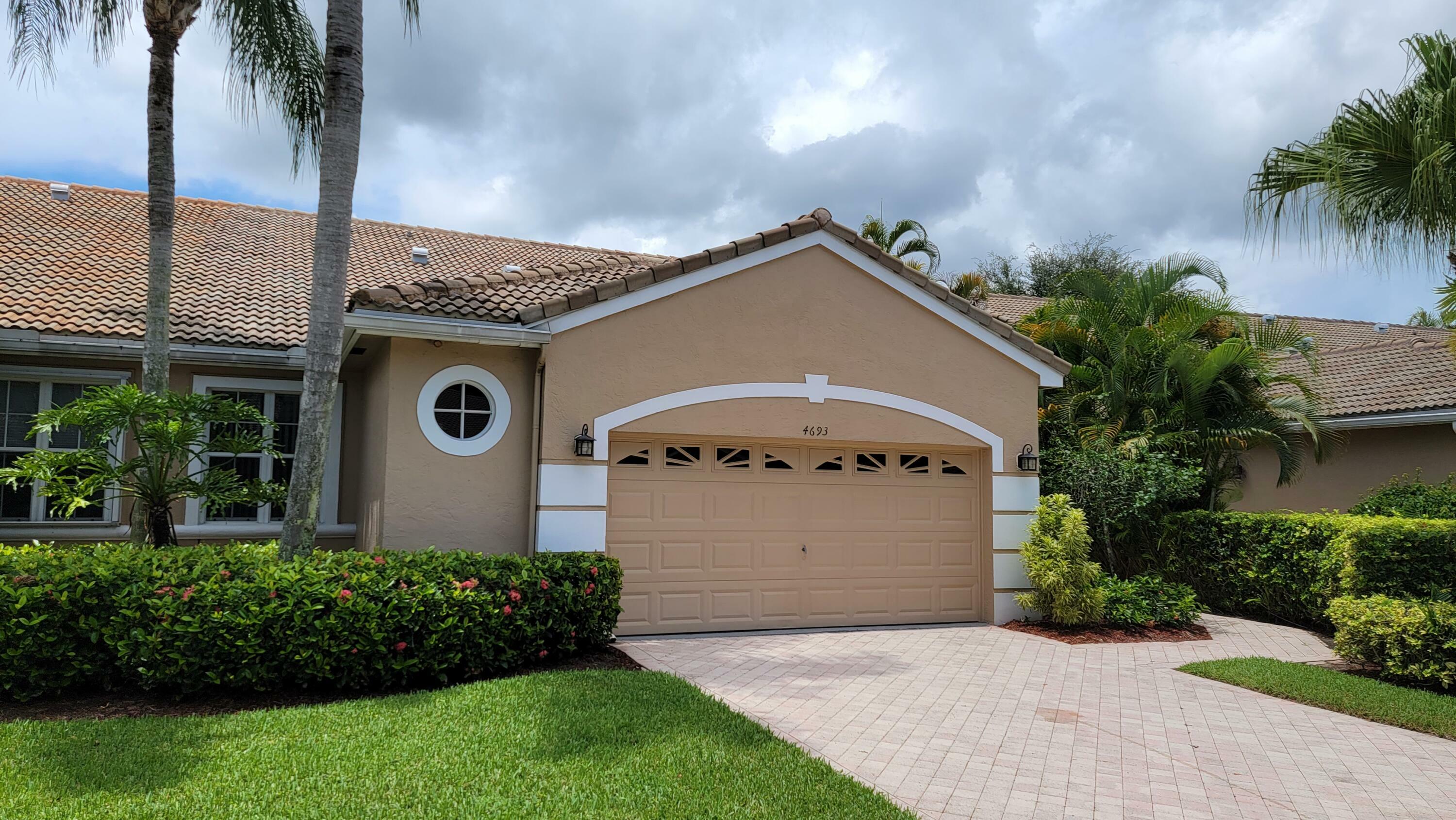 Property Photo:  4693 Carlton Golf Drive  FL 33449 