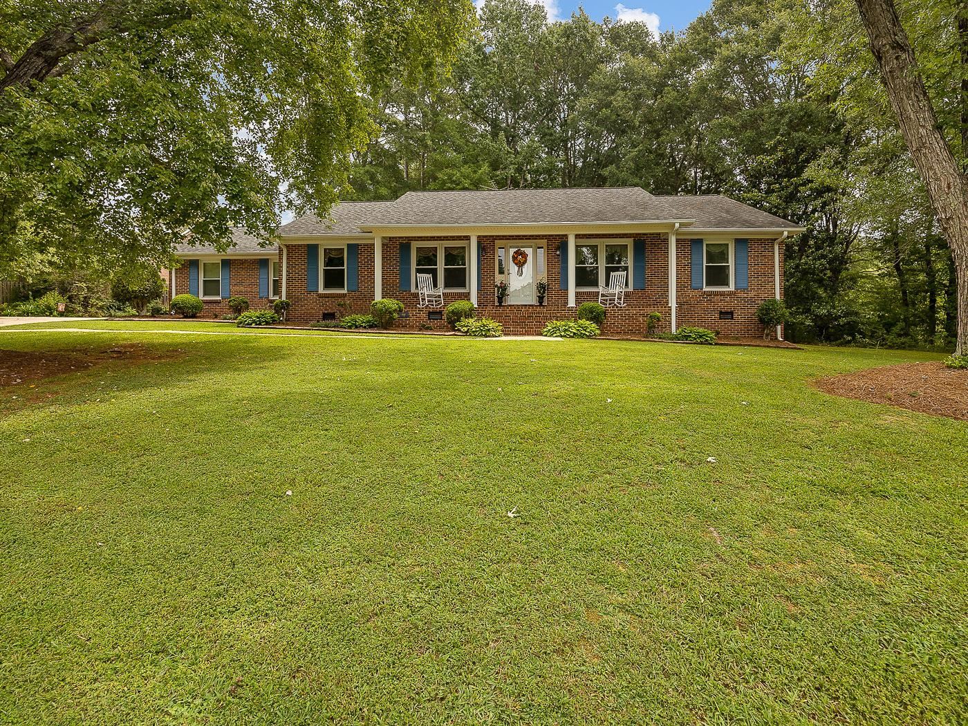 Property Photo: 14 Amy Court SC 29307