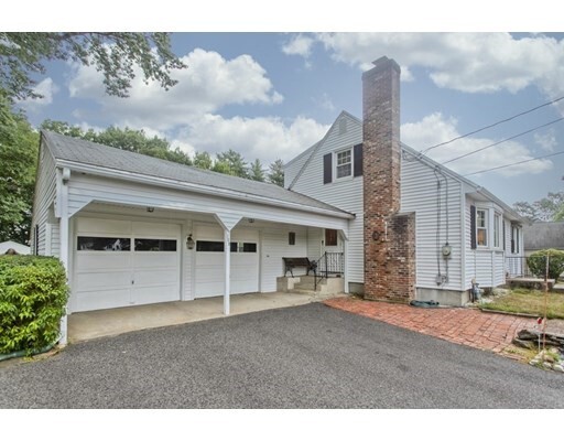Property Photo: 209 Birch Bluffs MA 01085