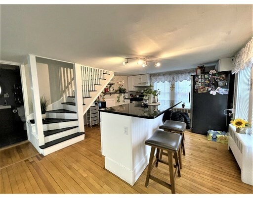 Property Photo: 998 Main Street 3 MA 01880