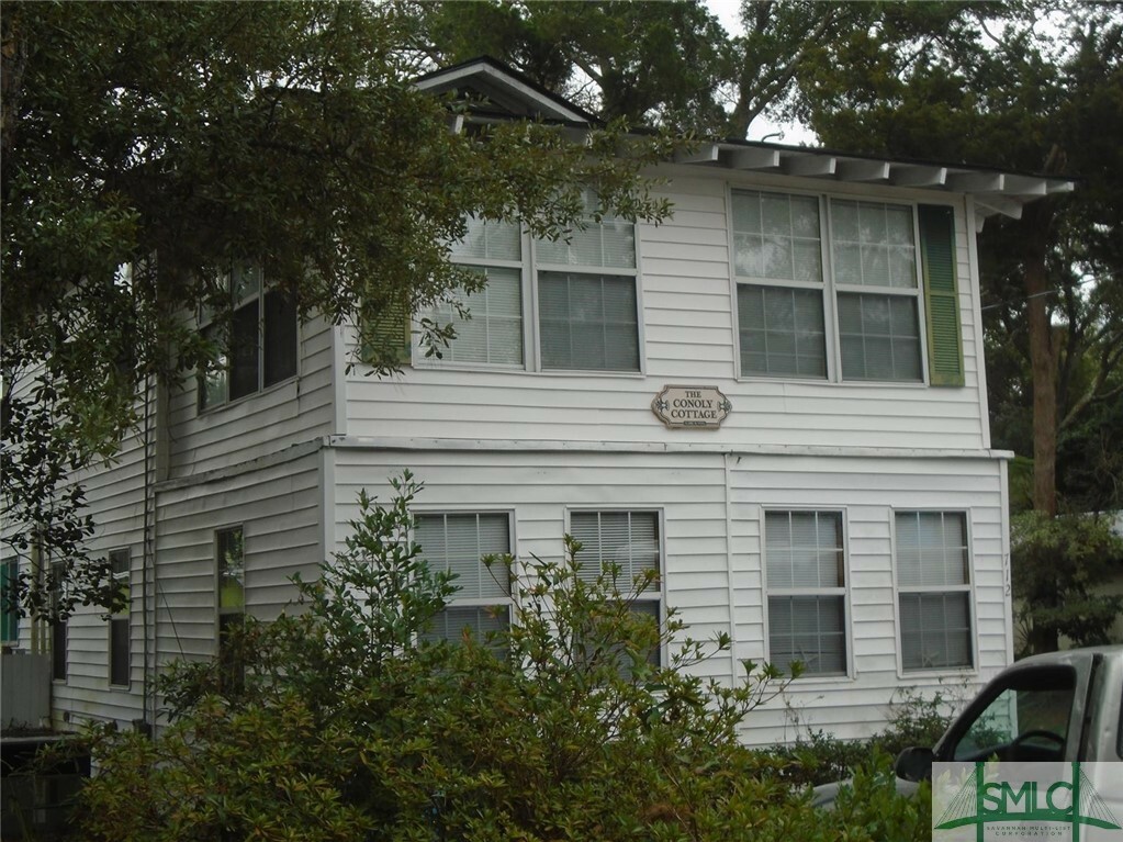 Property Photo:  712 2nd Avenue  GA 31328 