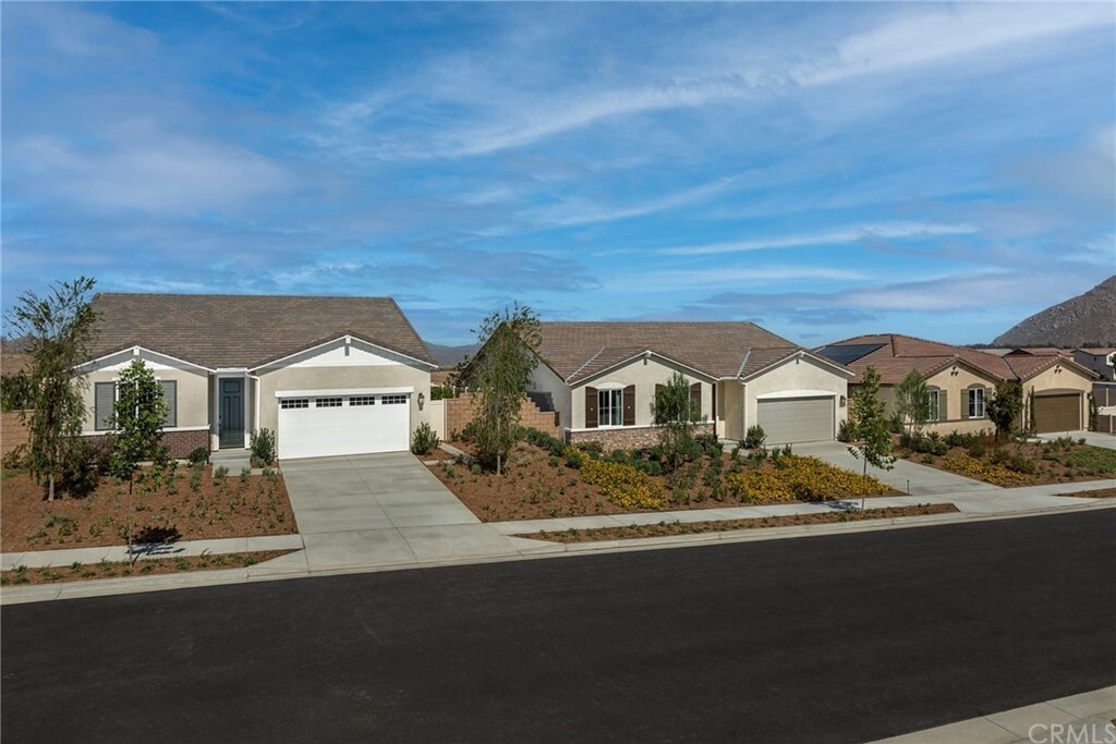 Property Photo: 29752 Wolfe Glen Court CA 92596