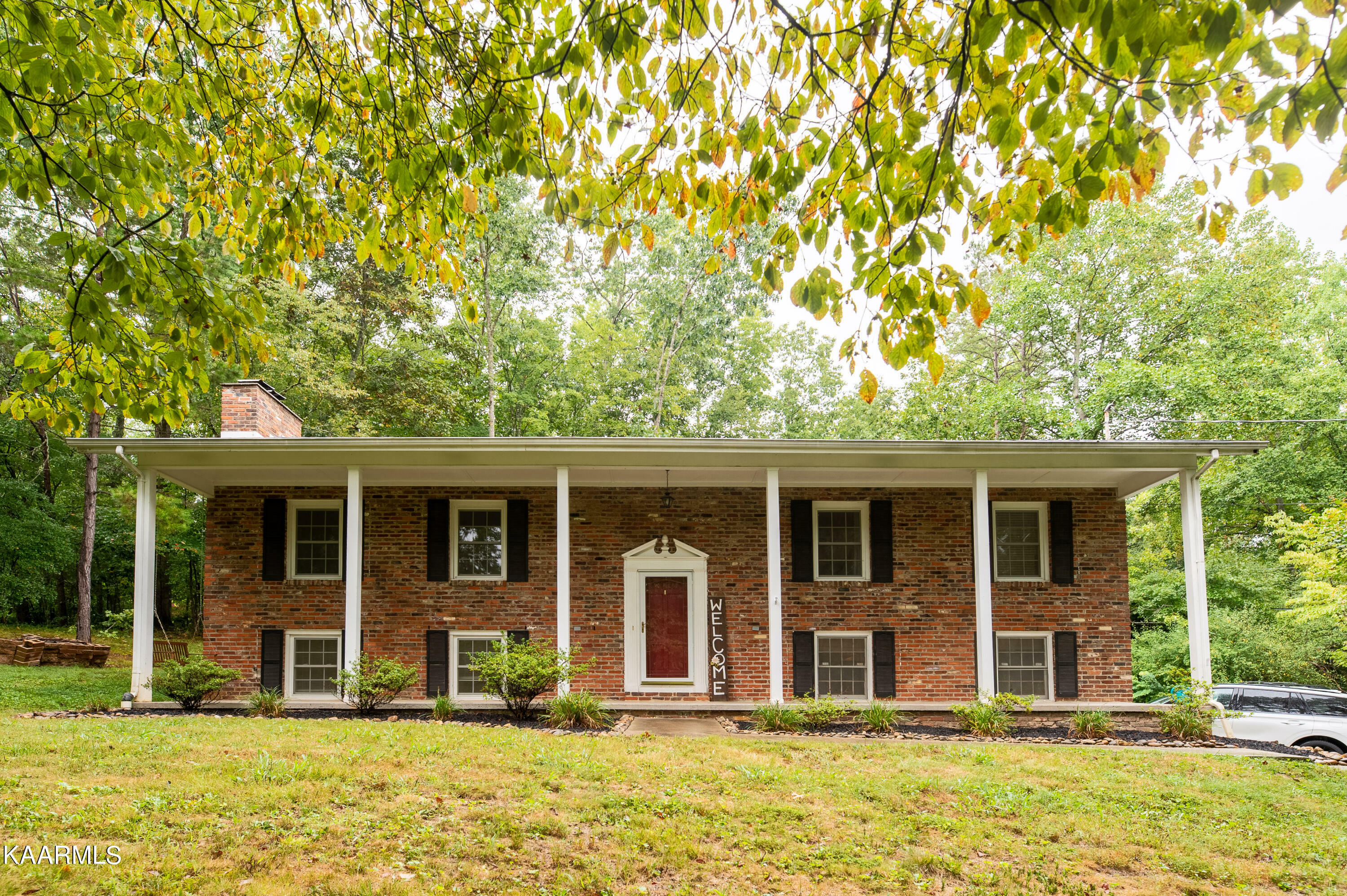 Property Photo:  118 Nebraska Ave  TN 37830 