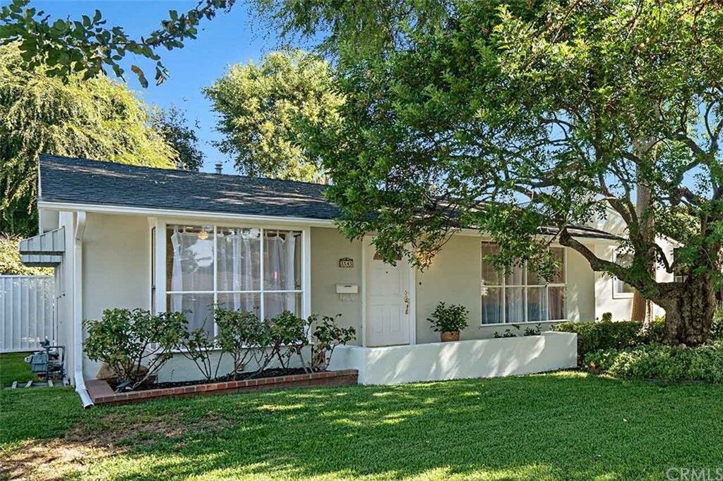 Property Photo:  3545 Mountain View Avenue  CA 91107 