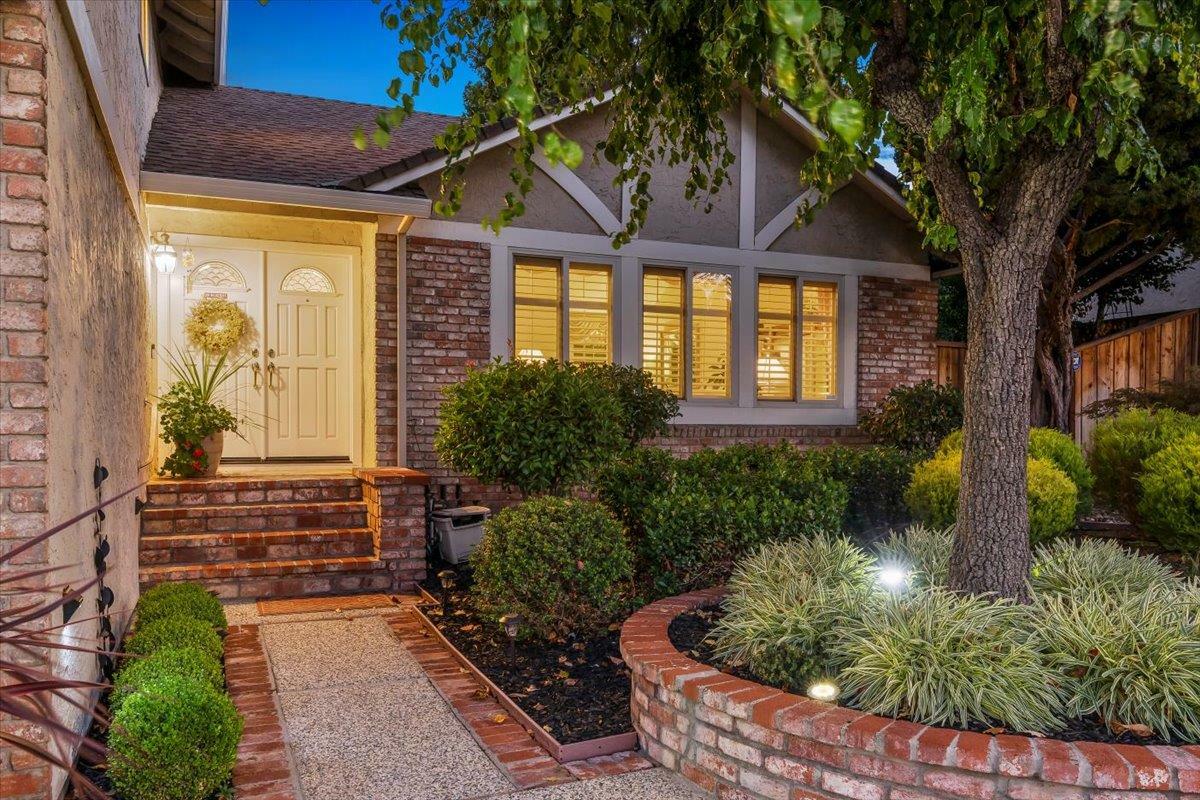 Property Photo:  6532 Circle Hill Drive  CA 95120 