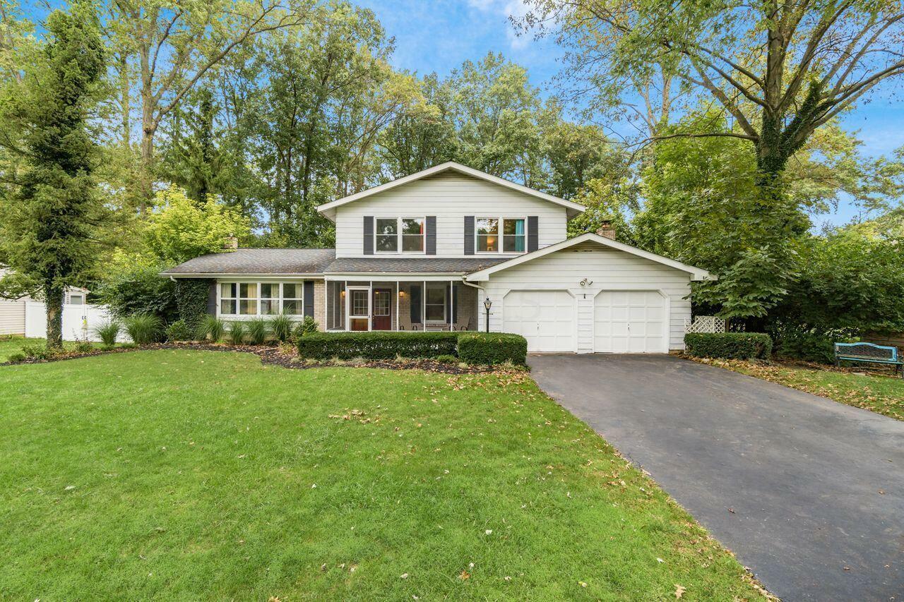 Property Photo: 5770 Plum Orchard Drive OH 43213