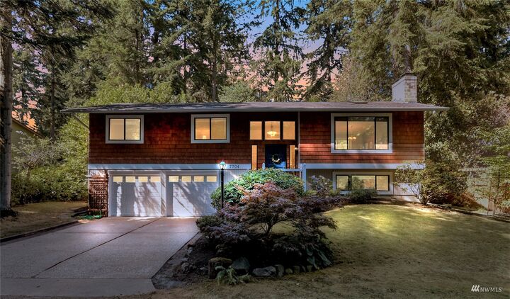 7704 NE 140th Street  Kirkland WA 98034 photo
