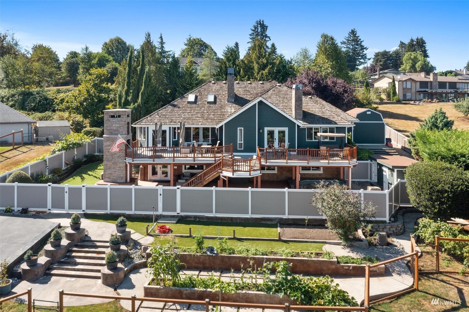 Property Photo: 15425 Broadway Avenue WA 98296