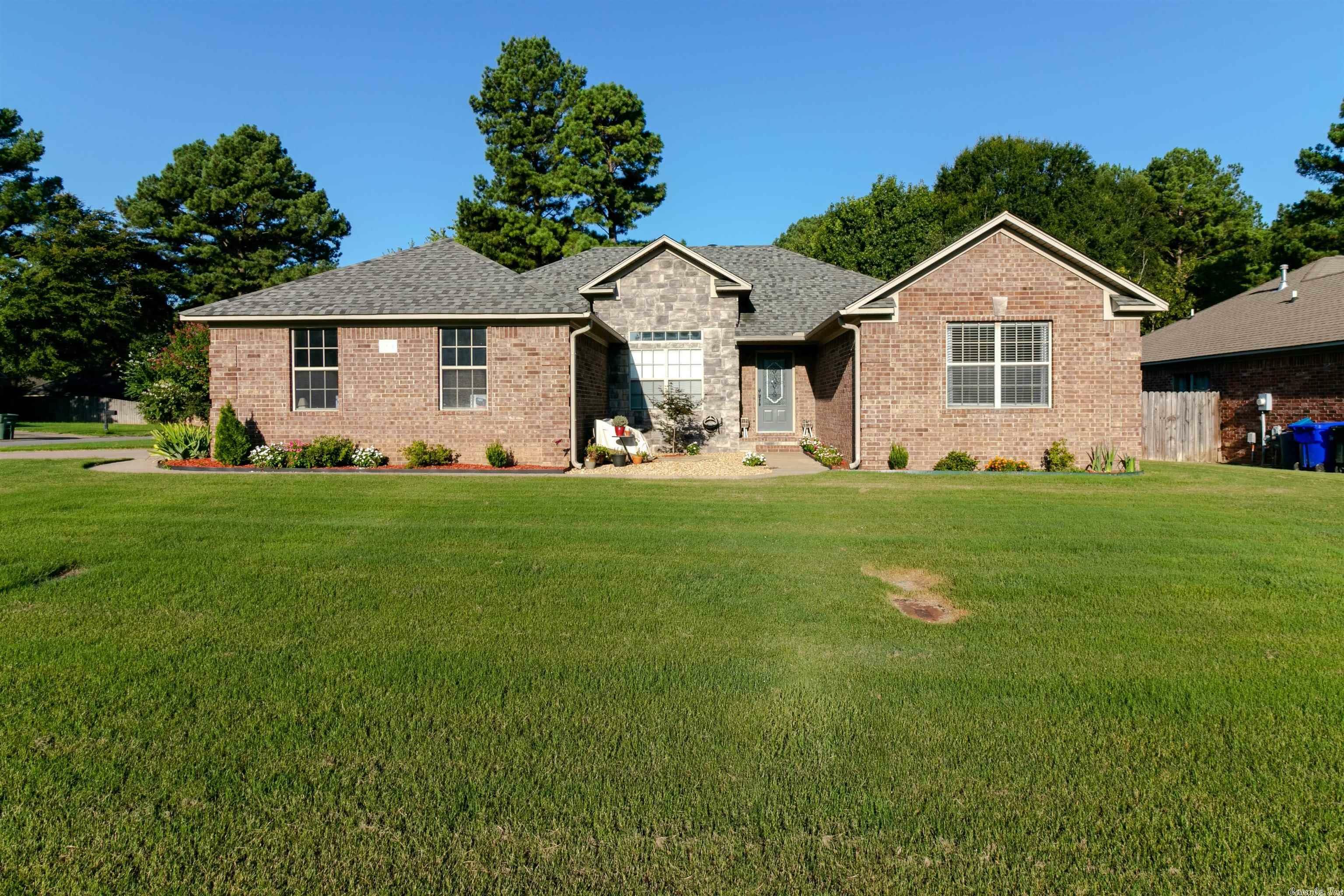 Property Photo:  1905 Clarks Drive  AR 72034 