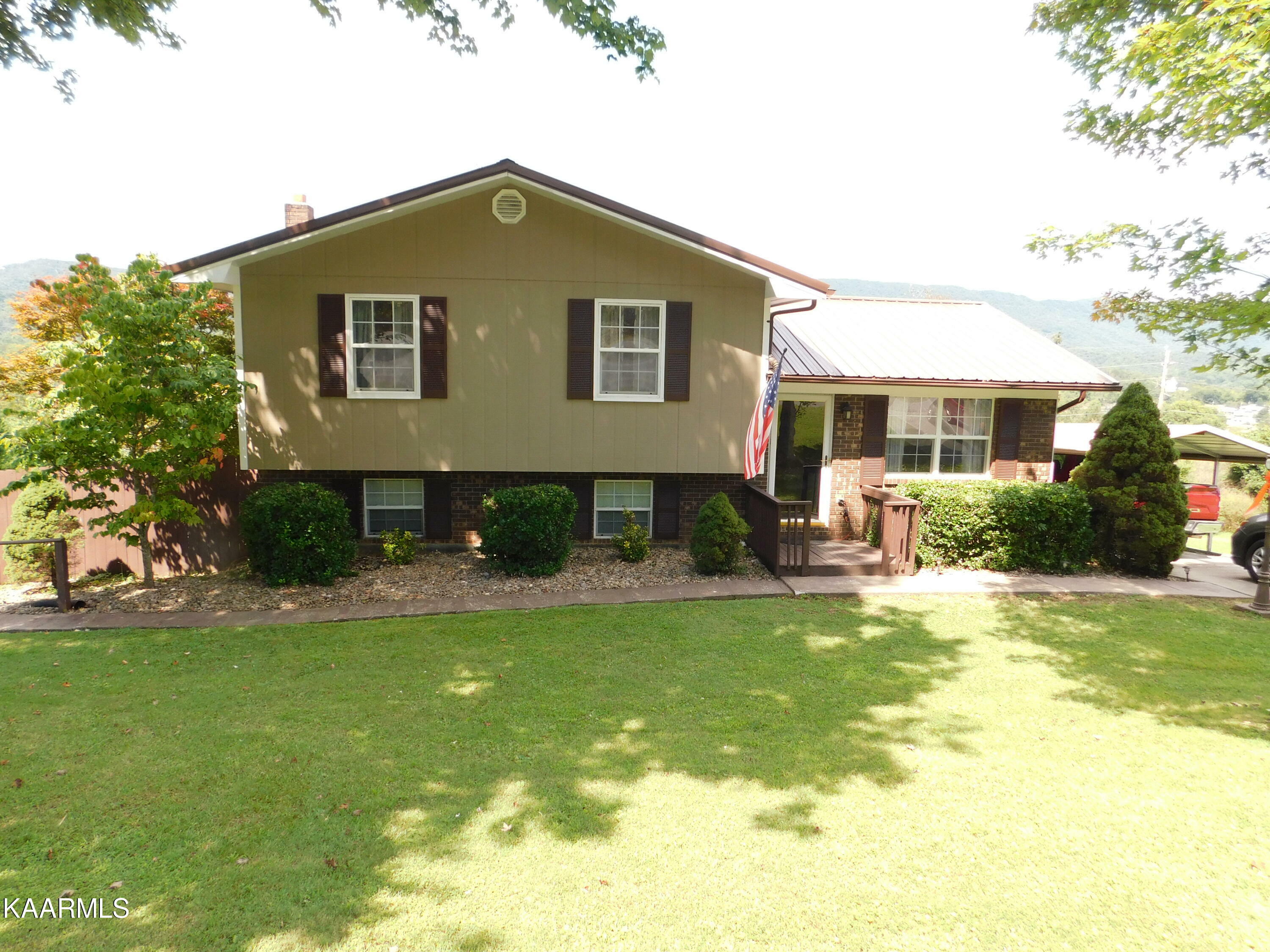 Property Photo:  380 Cumberland Drive  TN 37752 