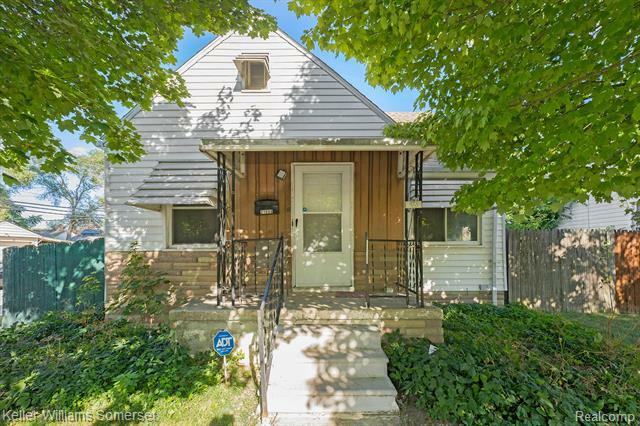 Property Photo:  21098 La Salle Blvd  MI 48089 