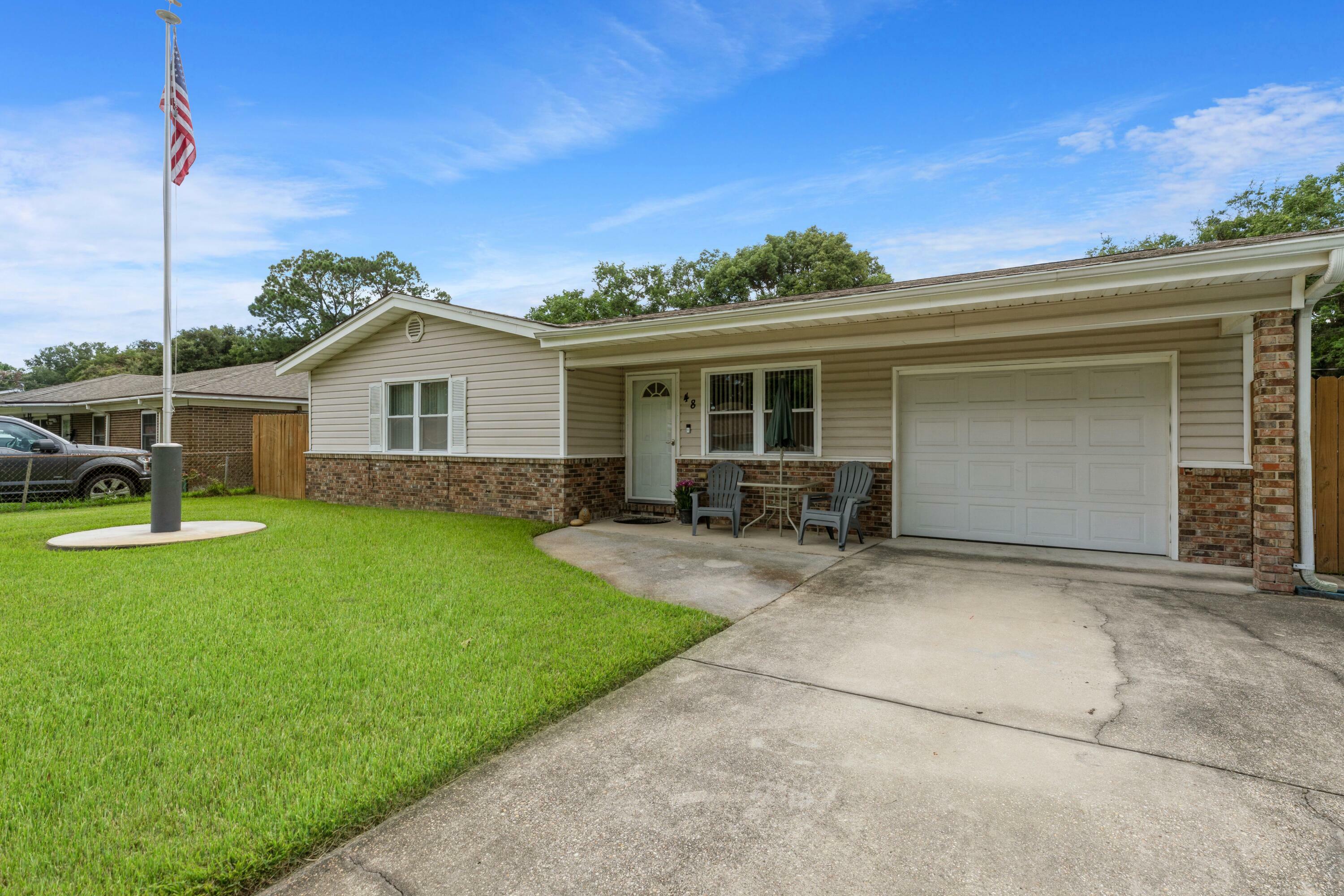 Property Photo:  48 NW Poulton Drive  FL 32548 