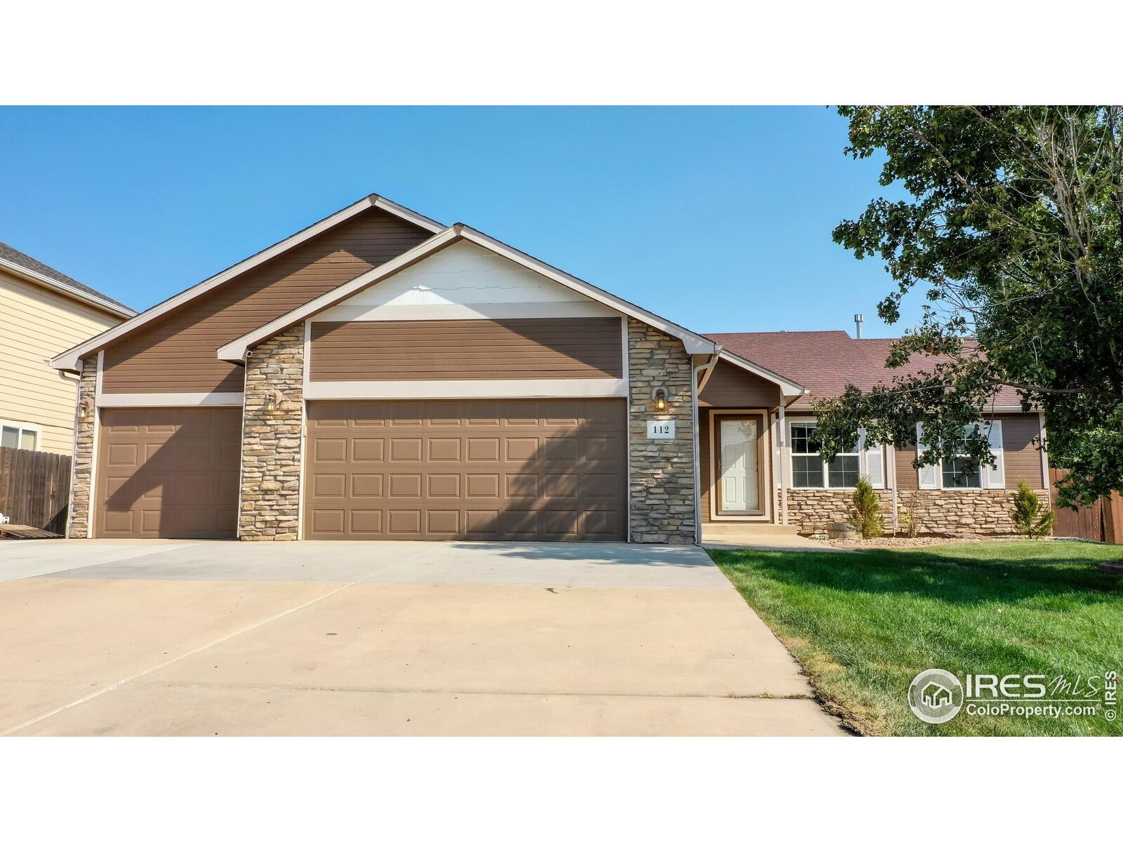 Property Photo: 112 Keystone Dr CO 80550