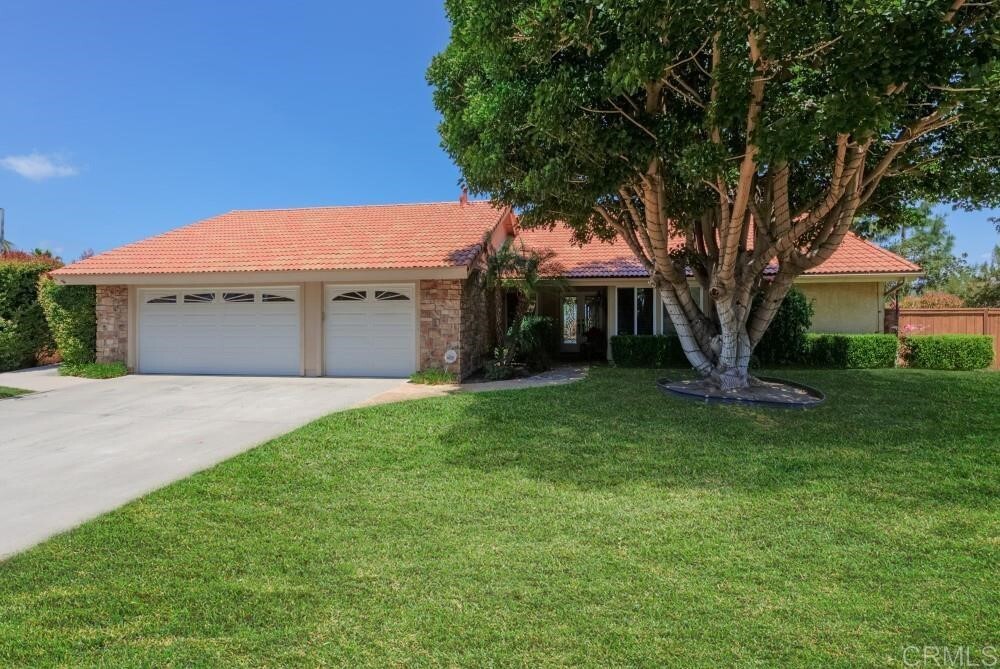 Property Photo: 13208 Tining Dr. CA 92064
