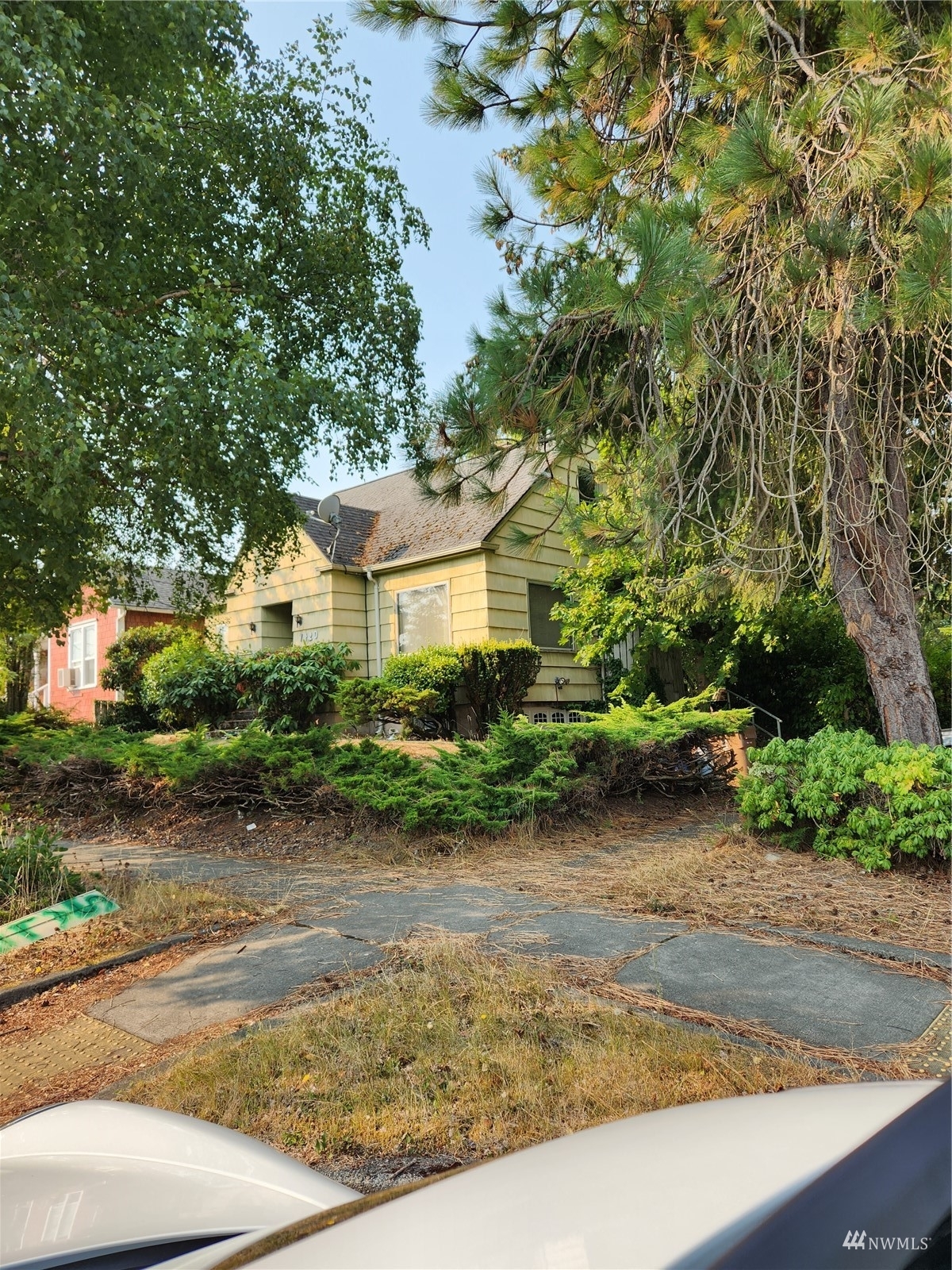 Property Photo:  1420 N Stevens Street  WA 98406 