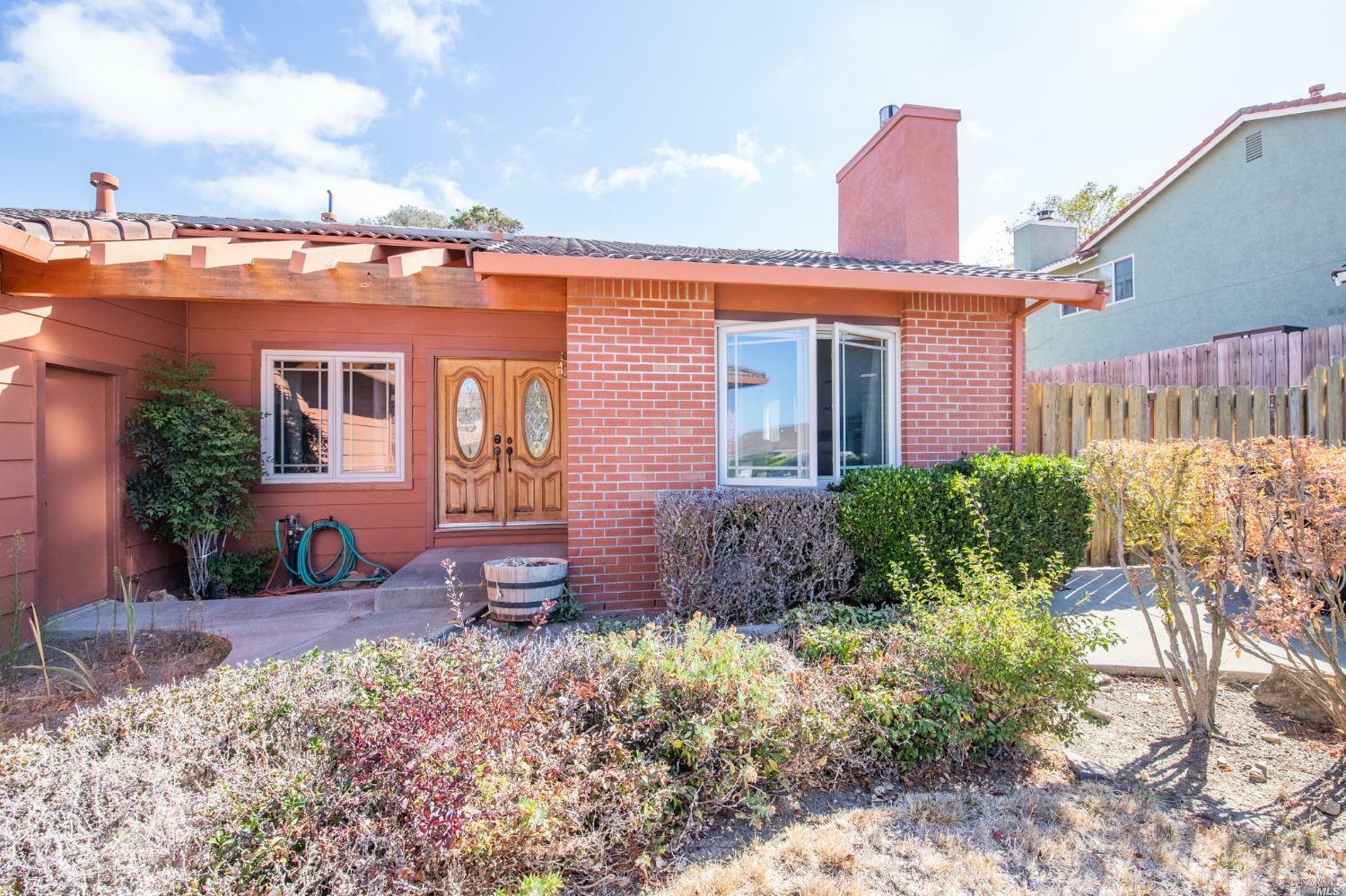 Property Photo:  184 Smokey Hills Drive  CA 94589 