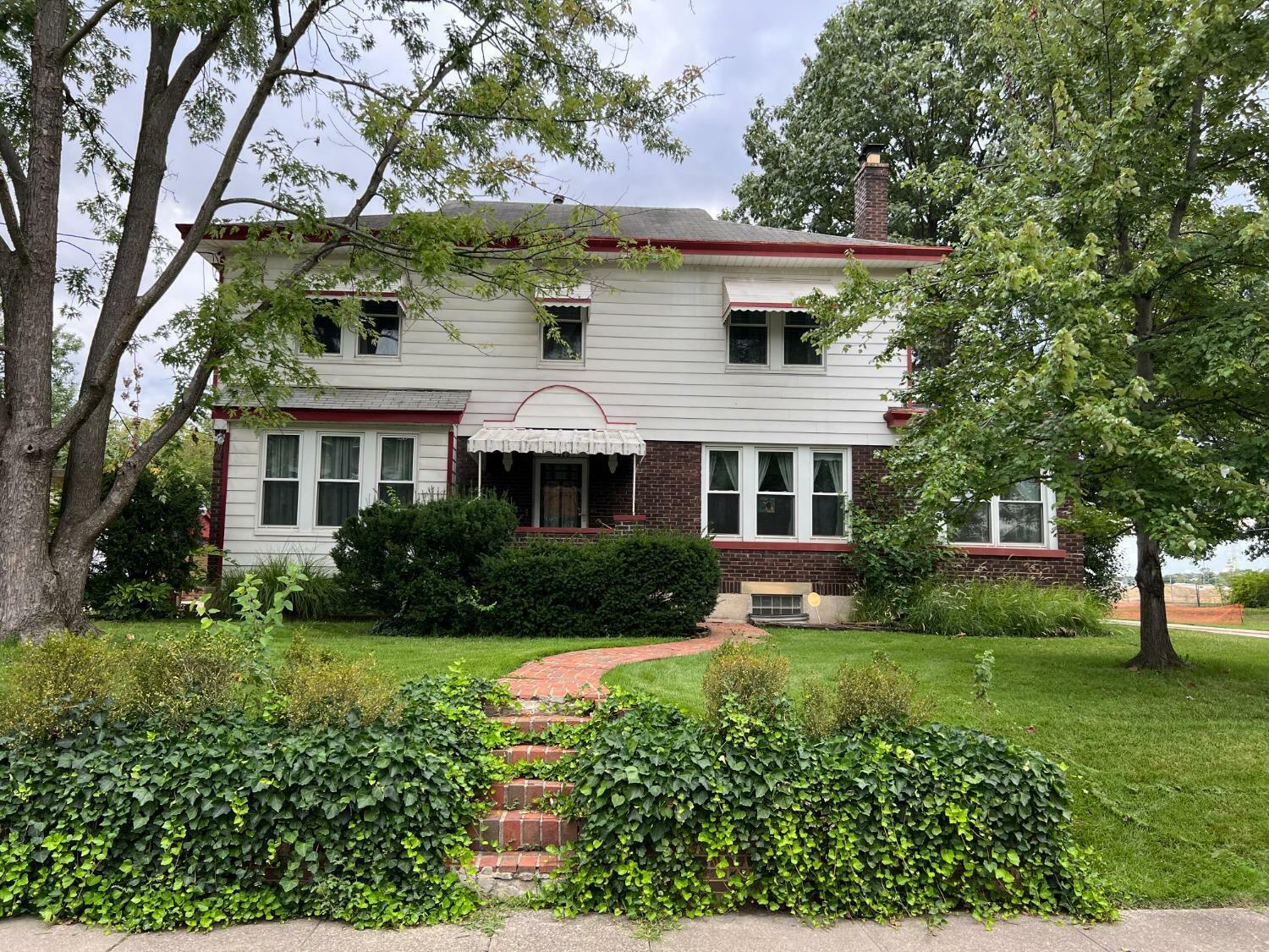 Property Photo: 4323 Thirty Fourth Ave OH 45209