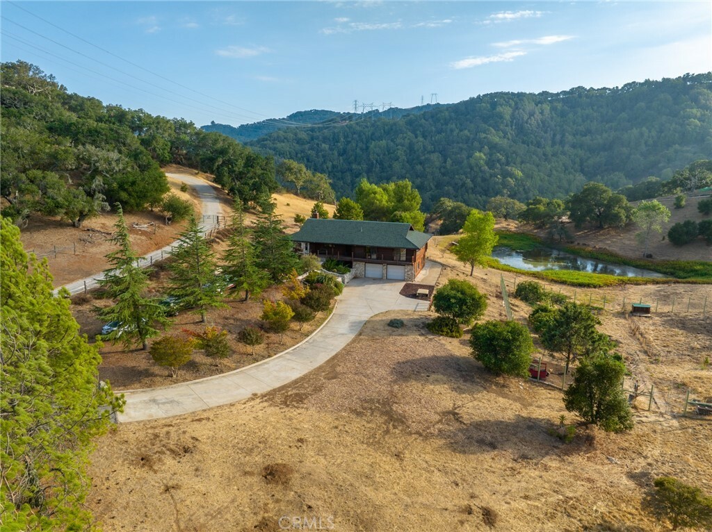 Property Photo:  14155 El Monte Road  CA 93422 