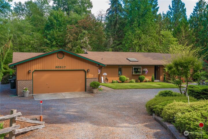 Property Photo:  30517 40th Avenue E  WA 98338 