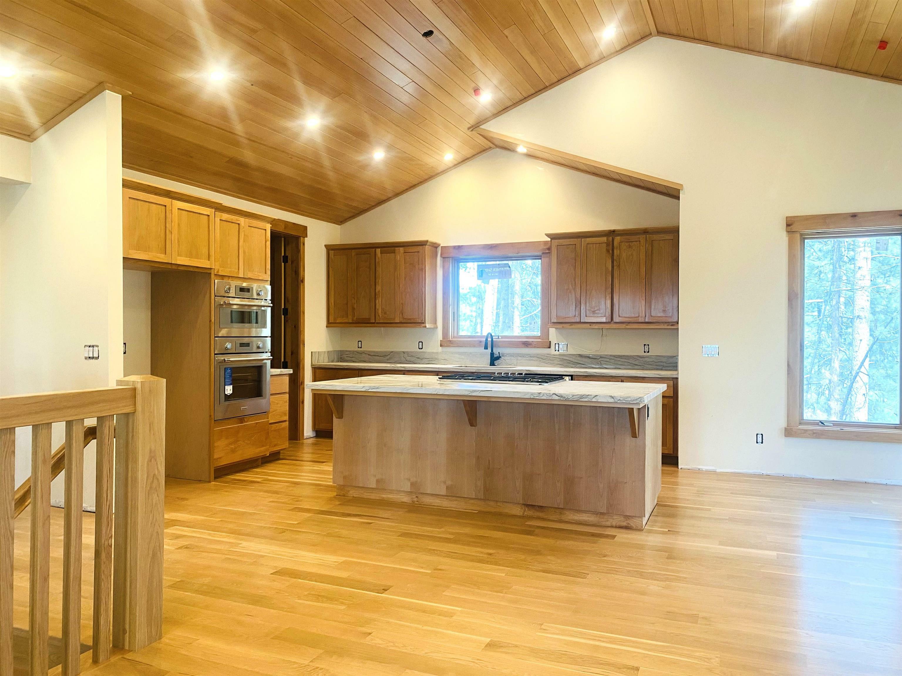 Property Photo: 10695 Winchester Court CA 96161-0000