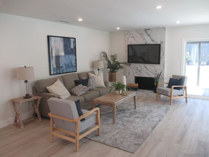 Property Photo:  141 Solace Court  CA 92024 