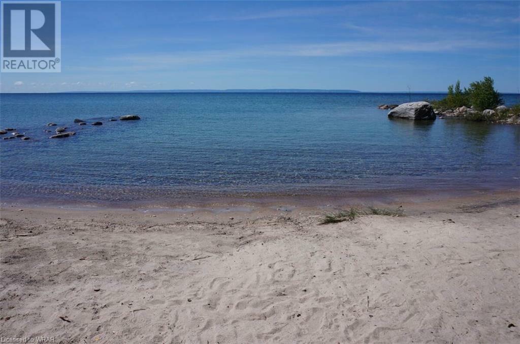 Property Photo:  1536 Tiny Beaches Road North  ON L9M 1R3 