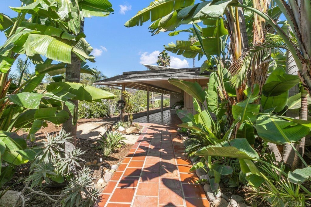 Property Photo: 1604 Lone Oak Road CA 92084