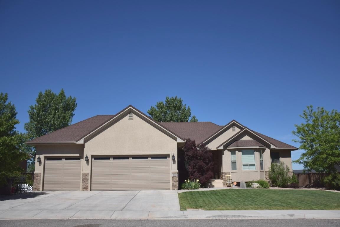 Property Photo: 2823 N 175 W UT 84721