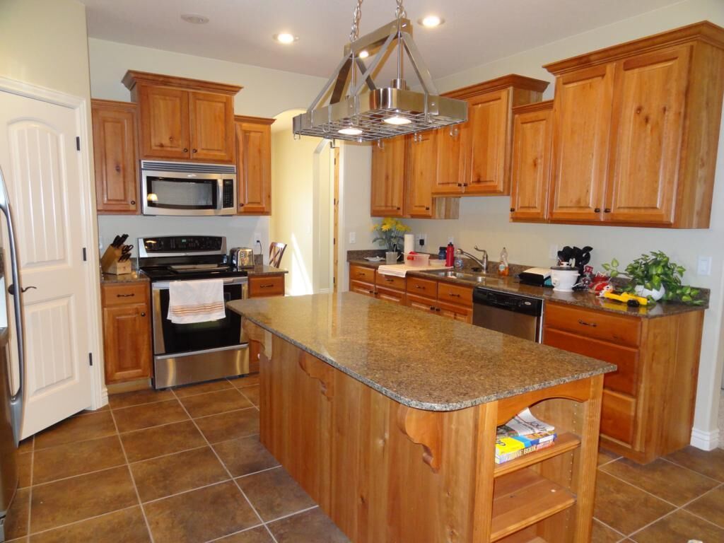 Property Photo:  839 S Laurie Ln  UT 84720 