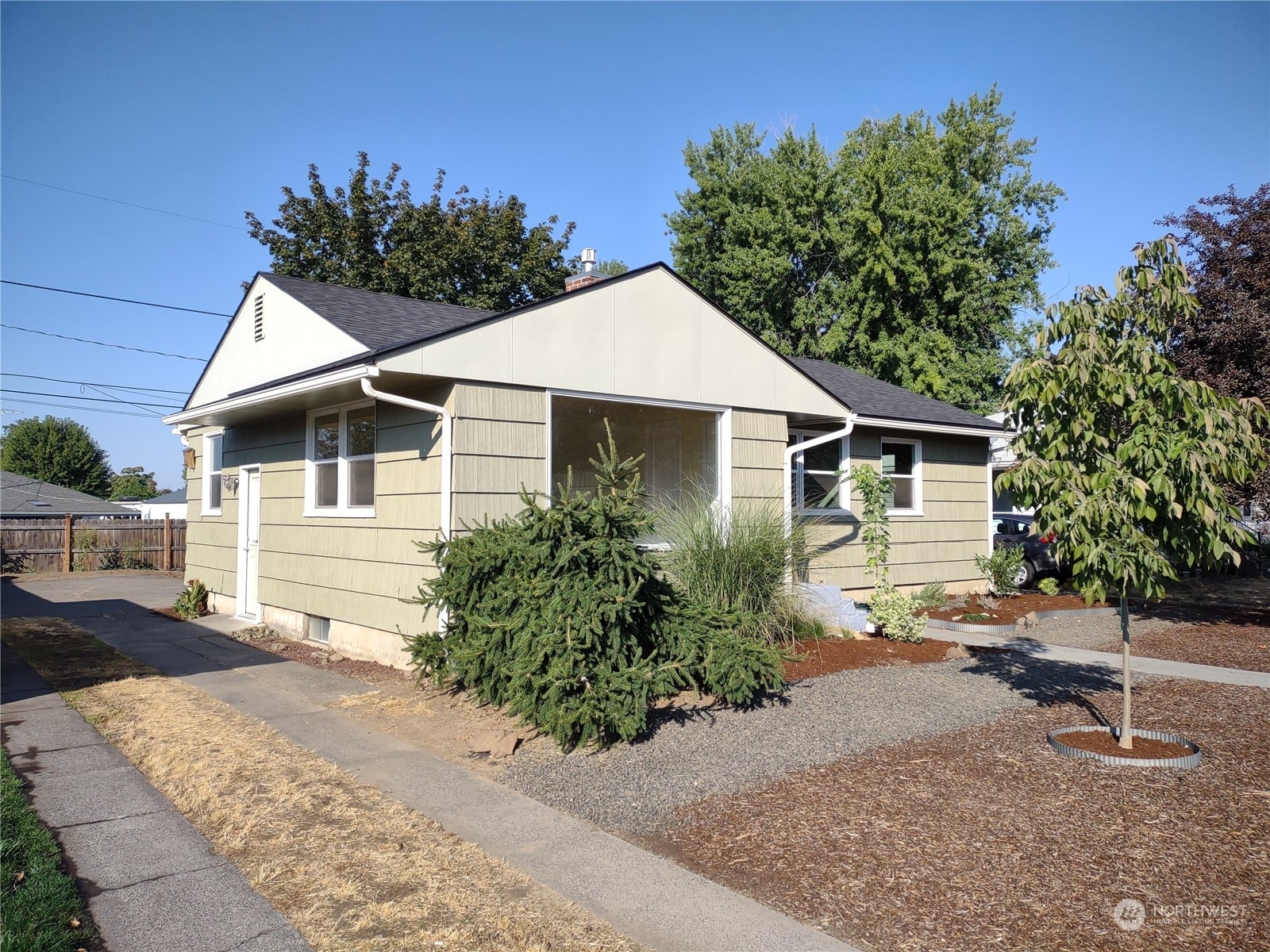Property Photo: 151 Boyer Drive WA 99362