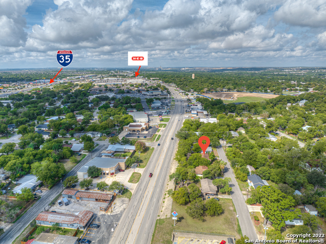 Property Photo:  385 W Faust St  TX 78130 