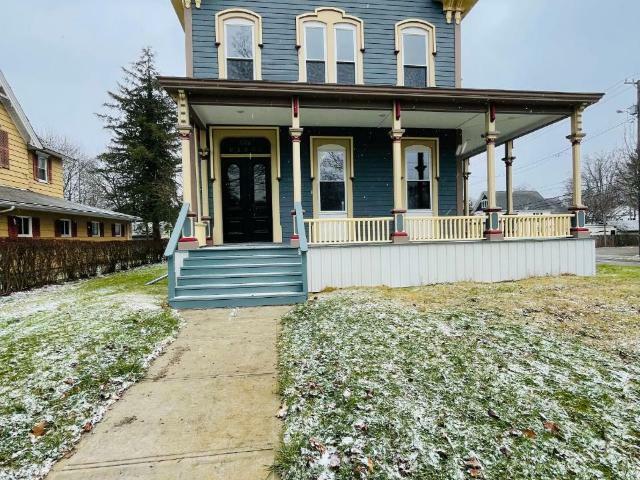 Property Photo: 500 Market Street PA 16365