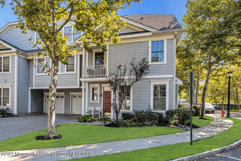 Property Photo:  4 Golden Eye Lane  NJ 07758 