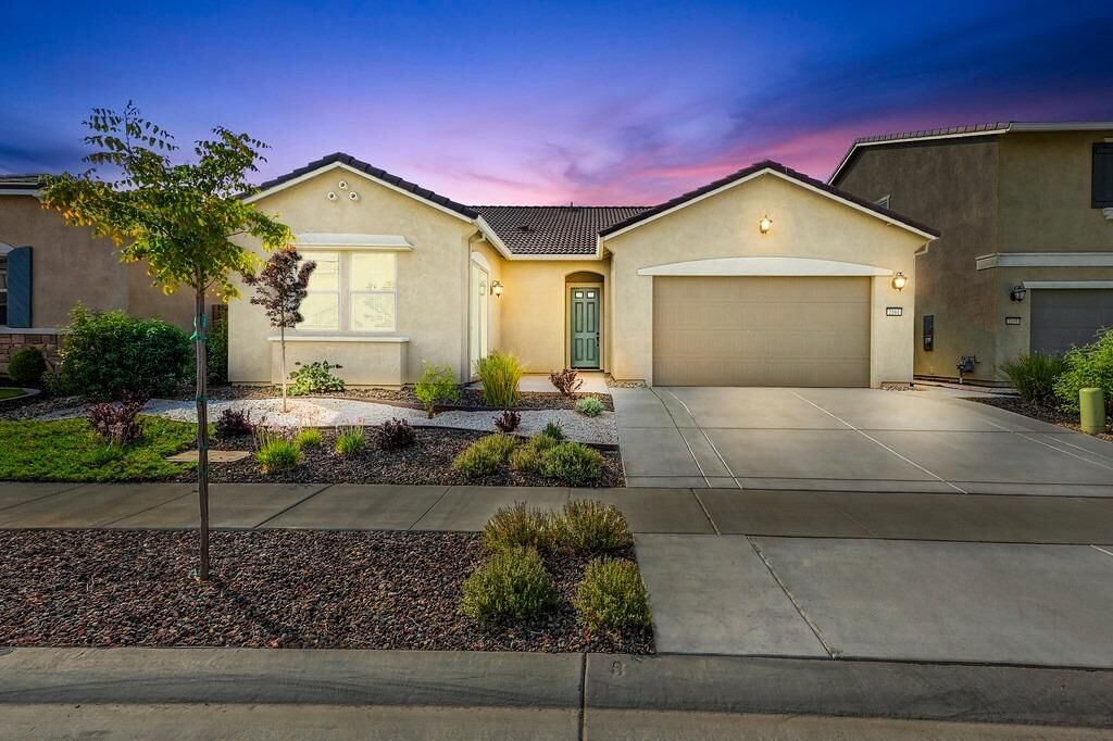 Property Photo: 2161 Somers Street CA 95747