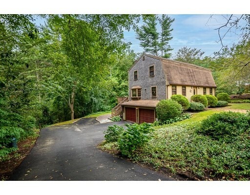 Property Photo:  31 Sleepy Hollow Drive  MA 02360 