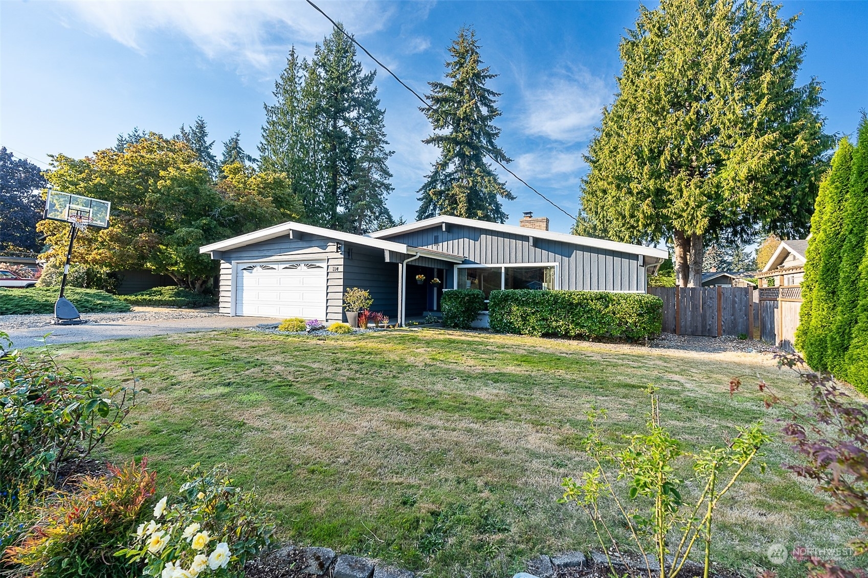 Property Photo:  114 NW 201st Street  WA 98177 