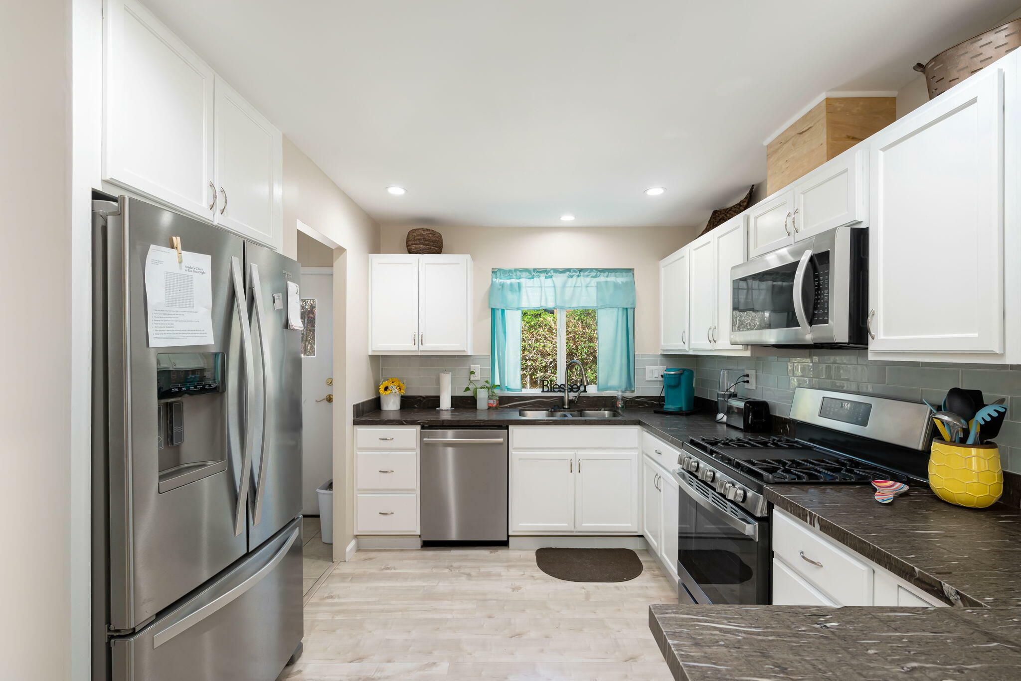 Property Photo: 73311 Puebla Drive CA 92276