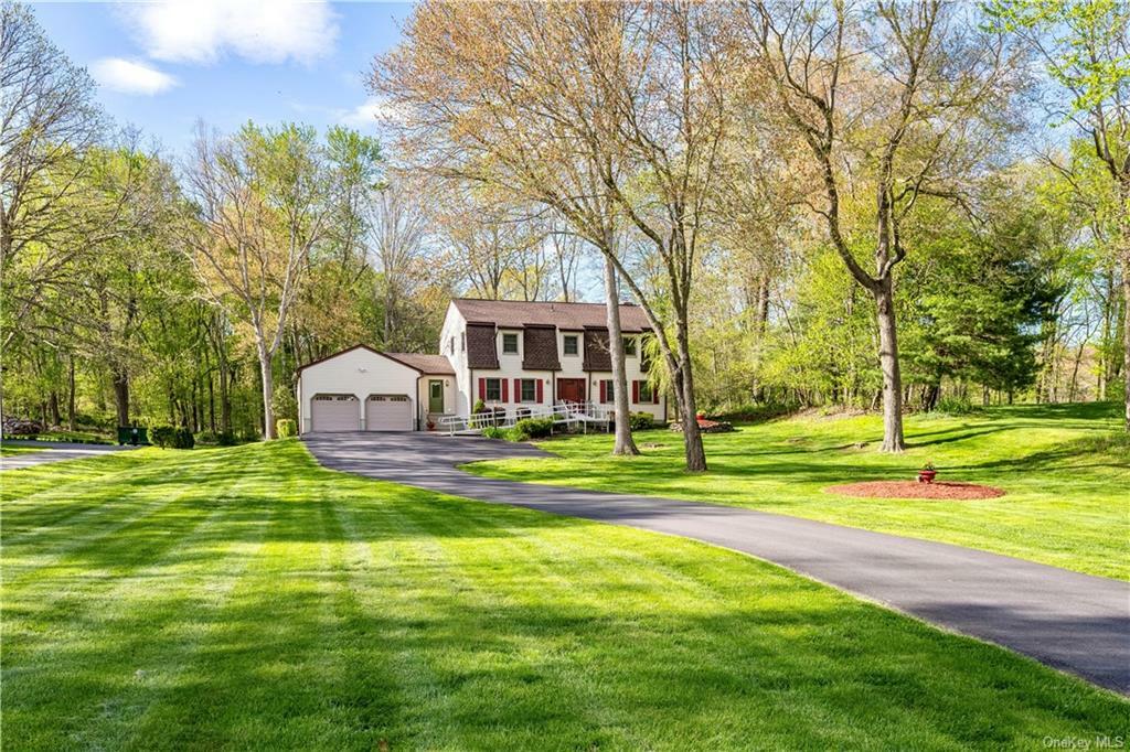 Property Photo:  115 Wilmont Court  NY 12533 