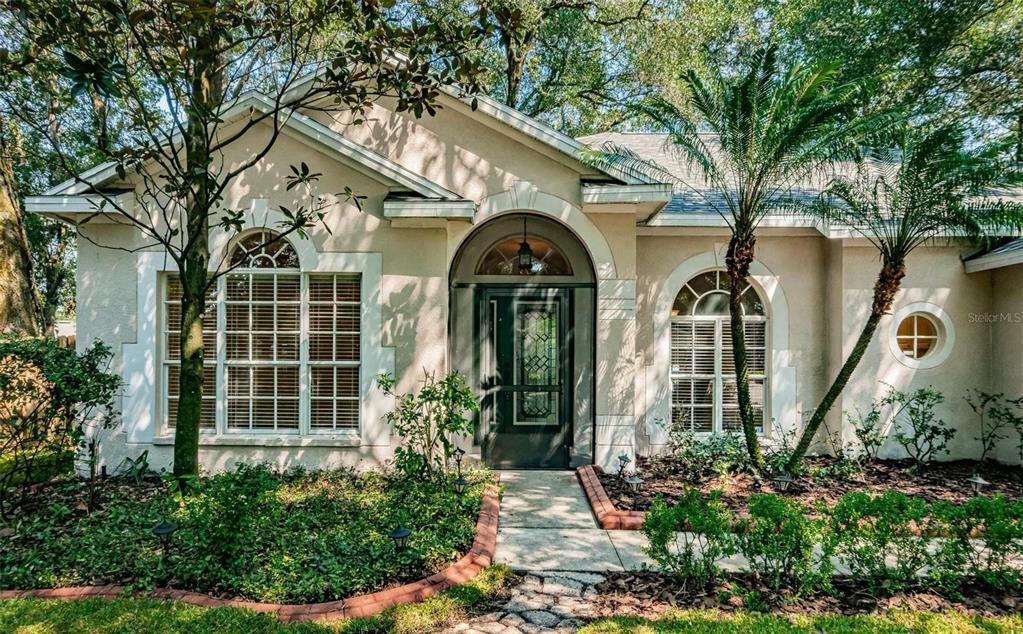 Property Photo: 2102 Fawn Meadow Drive FL 33594