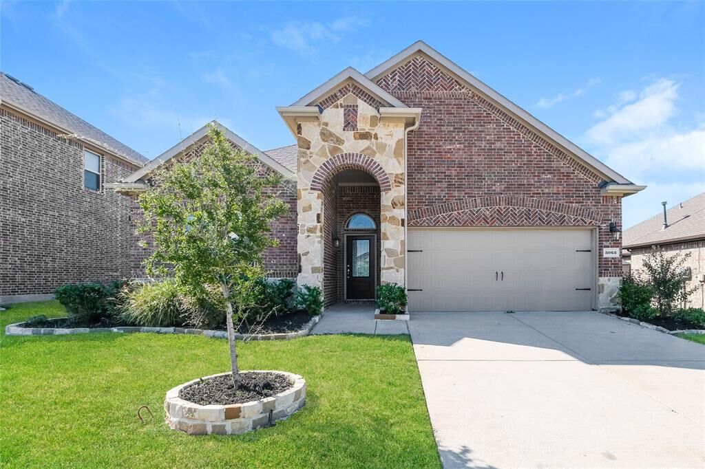 Property Photo: 3063 Maverick Drive TX 75126