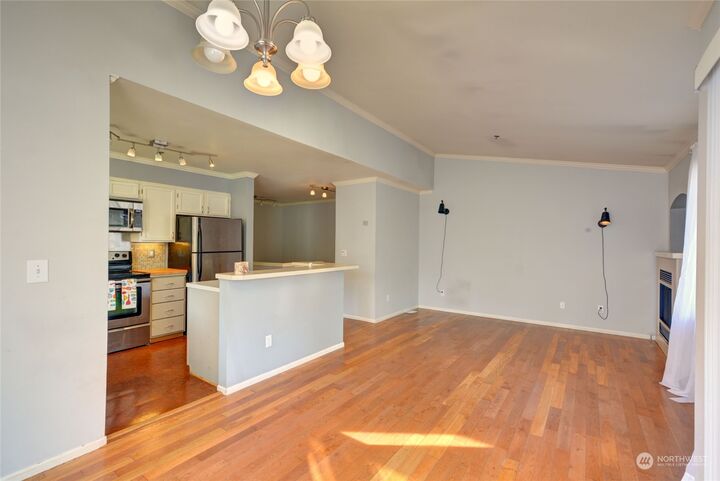 901 E Marine View Drive 502  Everett WA 98201 photo