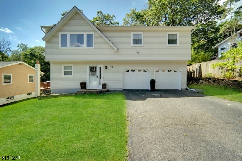 Property Photo: 118 Brown Trl NJ 07843