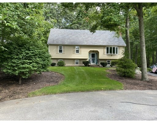 Property Photo: 91 Colonial Way MA 02760