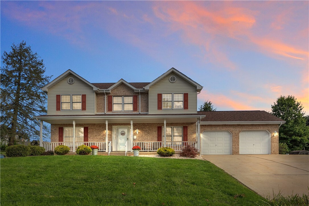 Property Photo:  921 Pennsylvania Ave  PA 15642 