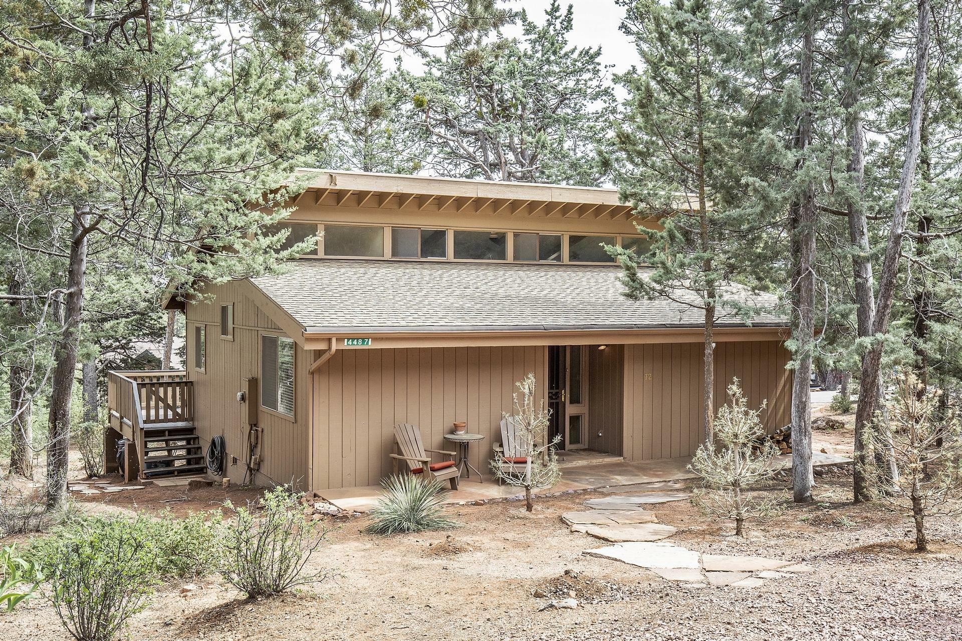 Property Photo:  4487 Chalet Drive  AZ 85544 